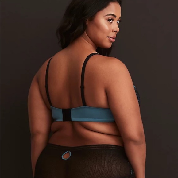 Torrid Sage Eyelash Lace Push-up Plunge Bra 40DD - Picture 14 of 15